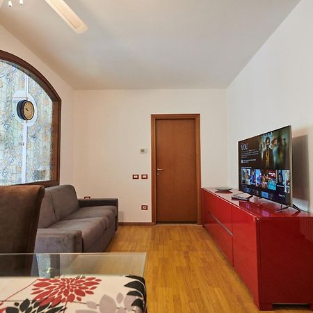La Casa Di Pippo Apartment แบร์กาโม ภายนอก รูปภาพ
